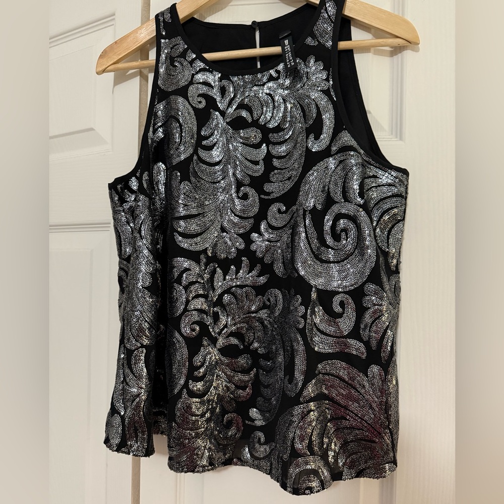 Lord & Taylor Black Graphic Sequin Tank Top